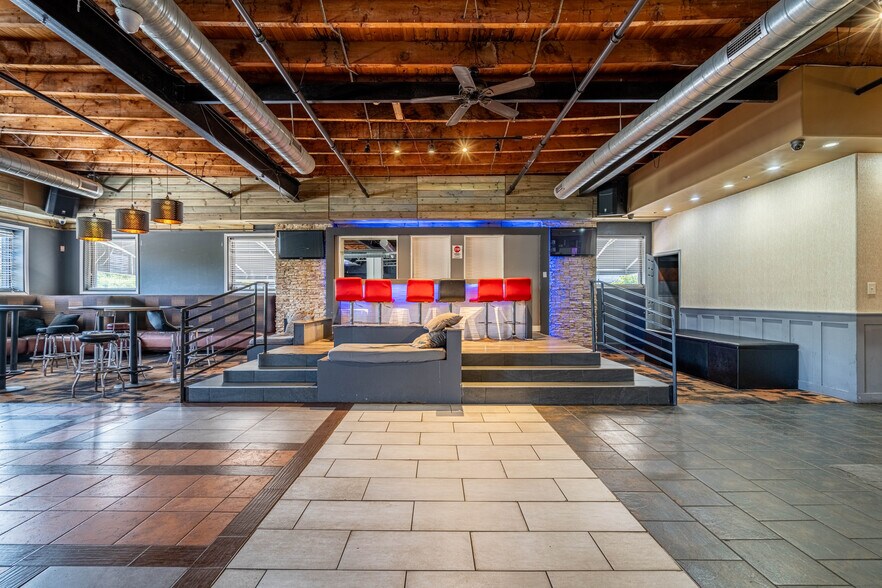 More Photos Of 4234-4242 MacAlester Ave, Philadelphia Manufacturing For Sale