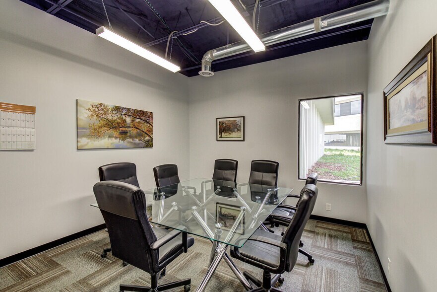 More Photos Of 6830 S Yosemite Ct, Centennial Office For Sale