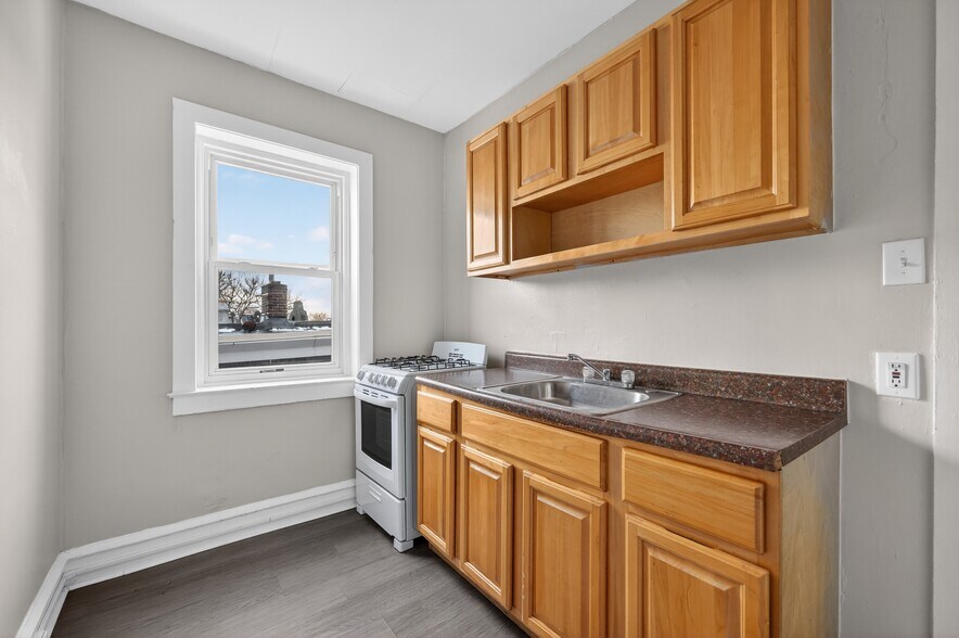 More Photos Of , Philadelphia Multifamily For Sale