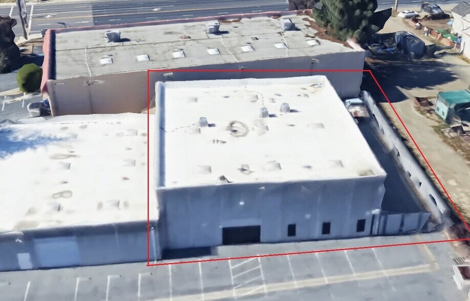More Photos Of 5 Hangar Way, Watsonville Service For Lease