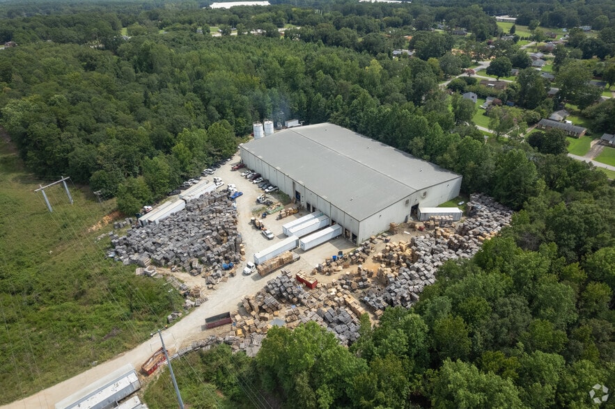 More Photos Of 120 Sun N Sand Rd, Spartanburg Warehouse For Sale
