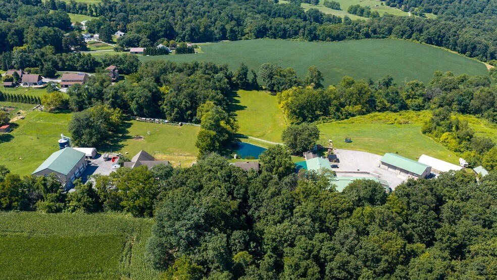 More Photos Of 197 Pencroft Dr N, Holtwood Industrial For Sale