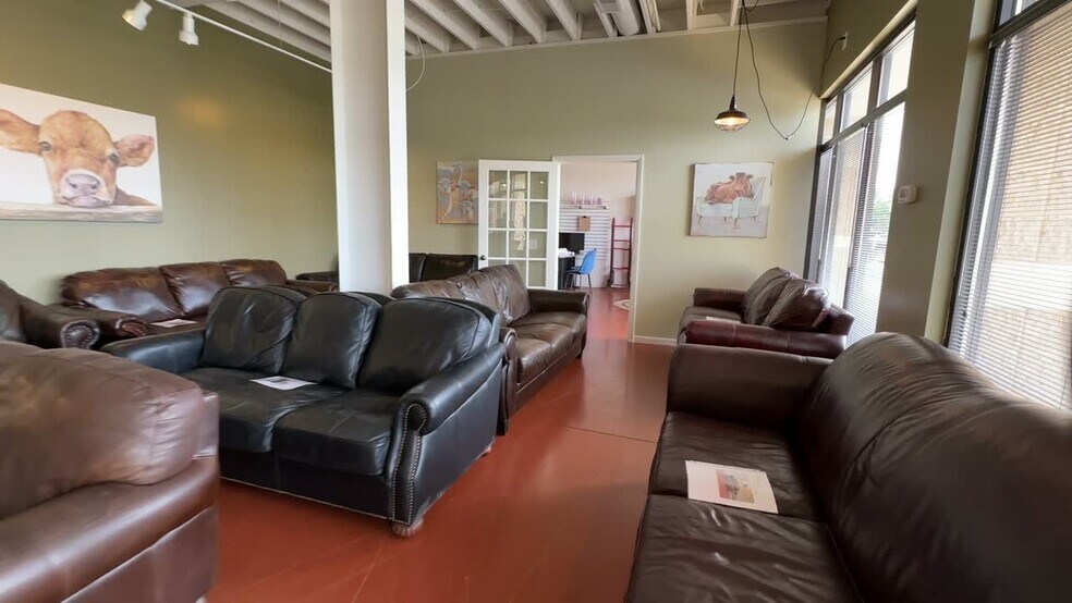 Primary Photo Of 2881 Commerce Park Dr, Madison Light Manufacturing For Lease