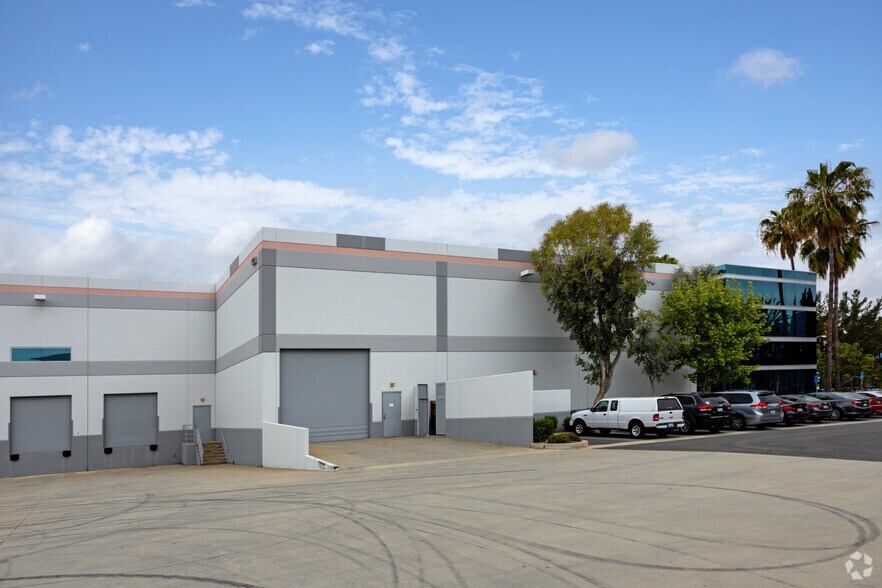 More Photos Of 6122-6182 Katella Ave, Cypress Manufacturing For Lease