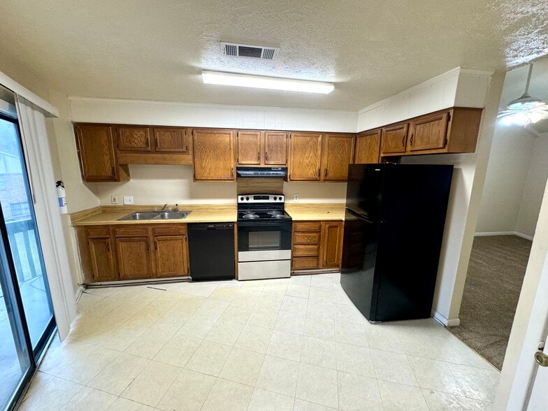 More Photos Of 5745 Horton Ave, Jackson Apartments For Sale