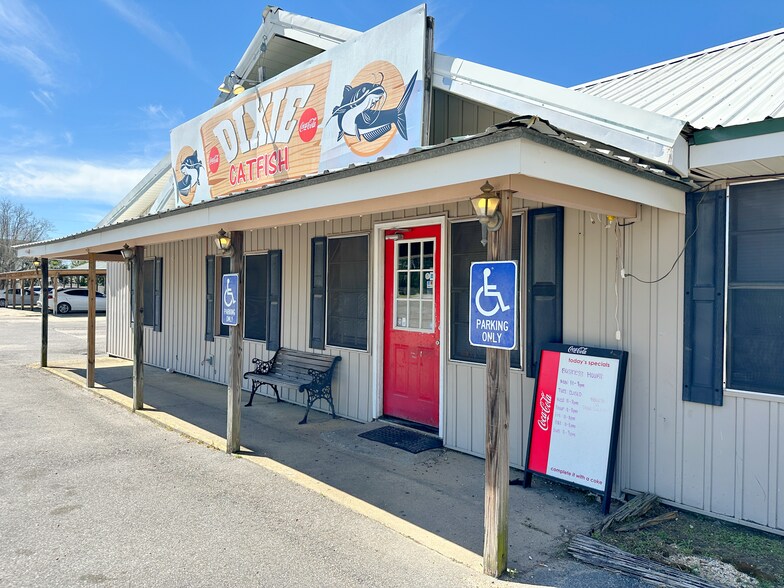More Photos Of 2989 Hwy 21, Atmore Restaurant For Sale
