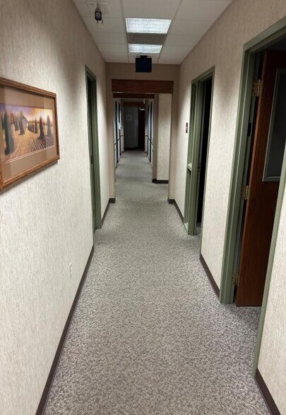 More Photos Of 3625 Quail Ridge dr, Winfield Medical For Lease