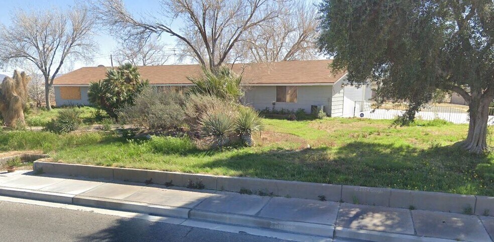 More Photos Of 165 E Windmill Ln, Las Vegas Land For Sale