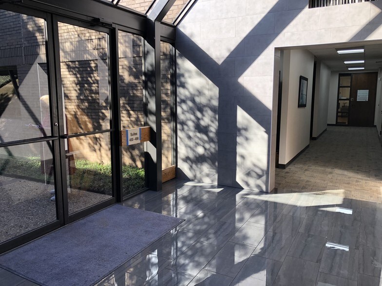 More Photos Of 1701-1801 Gateway Blvd, Richardson Office For Lease