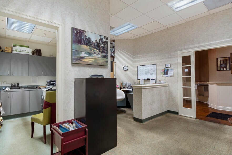 More Photos Of 4550 Golf Club Ln, Spring Hill Golf Course Driving Range For Sale