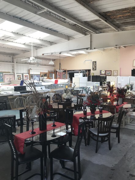 More Photos Of 270-272 Beth Stacey Blvd, Lehigh Acres Industrial For Sale