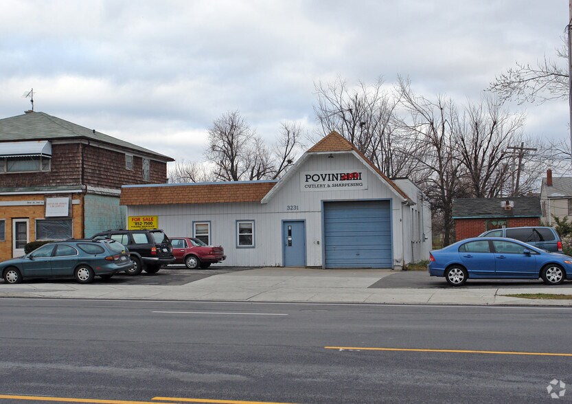 More Photos Of 3231 Harlem Rd, Cheektowaga Warehouse For Sale