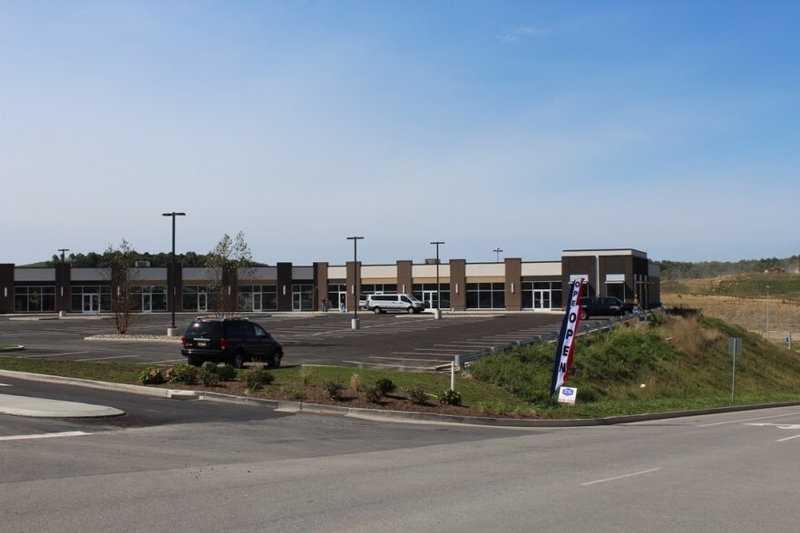 More Photos Of 525 Granville Sq, Morgantown General Retail For Lease