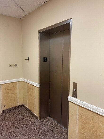 More Photos Of 1655 Richmond Ave, Staten Island Medical For Lease