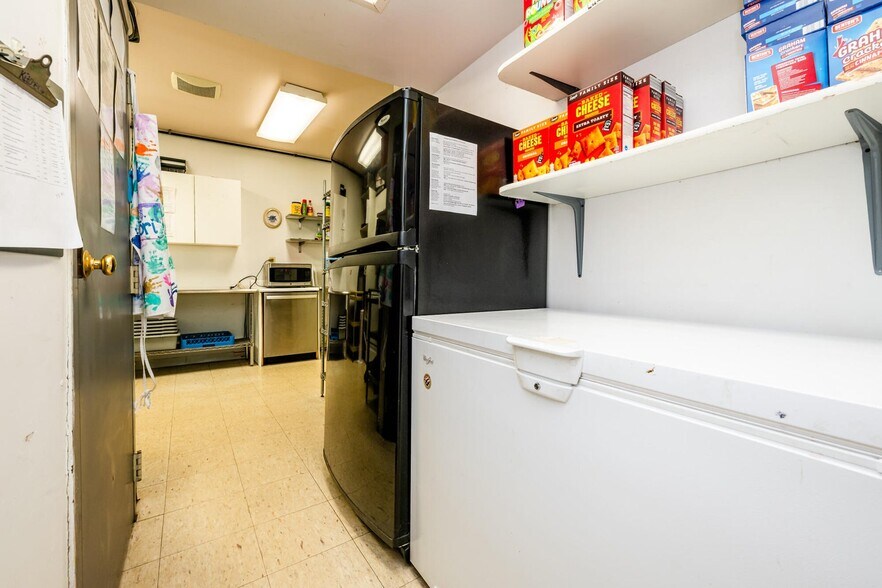 More Photos Of 3419 Hollywood Rd, Saint Joseph Daycare Center For Sale