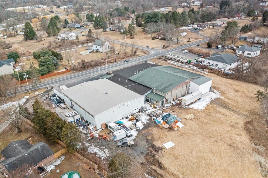 More Photos Of 381 Vineyard Ave, Highland Refrigeration Cold Storage For Sale