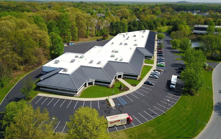 More Photos Of 8 E Stow Rd, Marlton Unknown For Lease