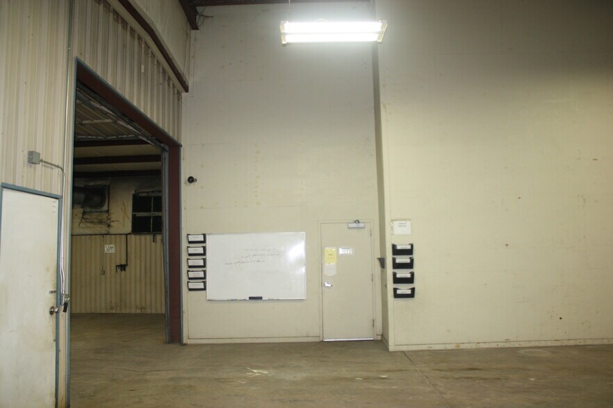 More Photos Of 19111 Fm 362 Rd, Waller Manufacturing For Sale