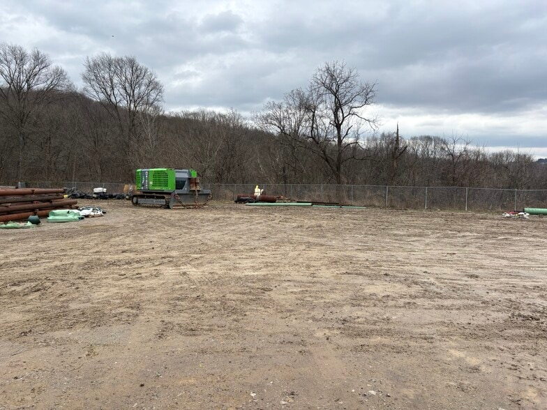 More Photos Of 24 Varner Dr, Claysville Warehouse For Sale