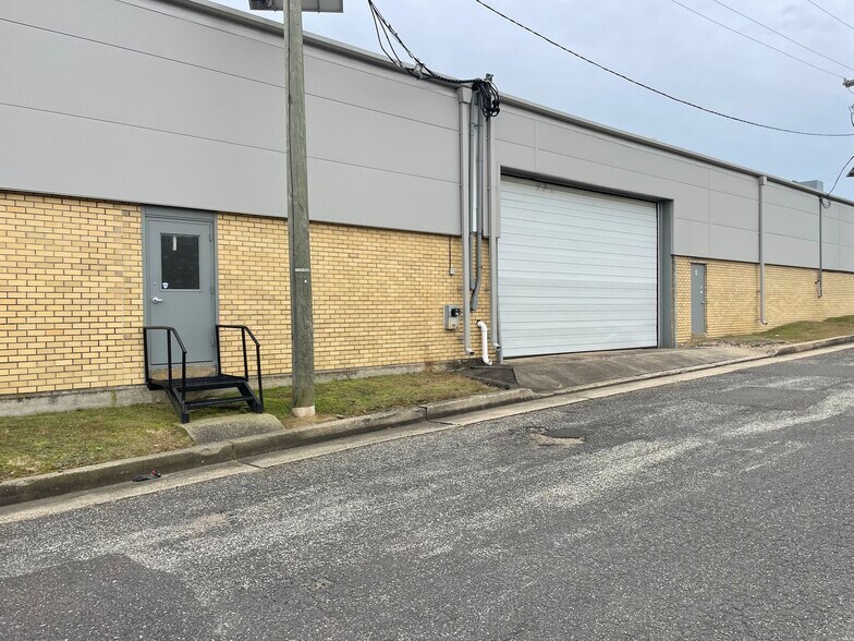 2250 Sherman Ave, Pennsauken, NJ 08110 Industrial