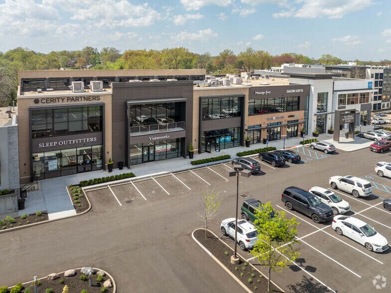 More Photos Of 7727-7865 Kenwood Rd, Cincinnati Storefront Retail Office For Lease