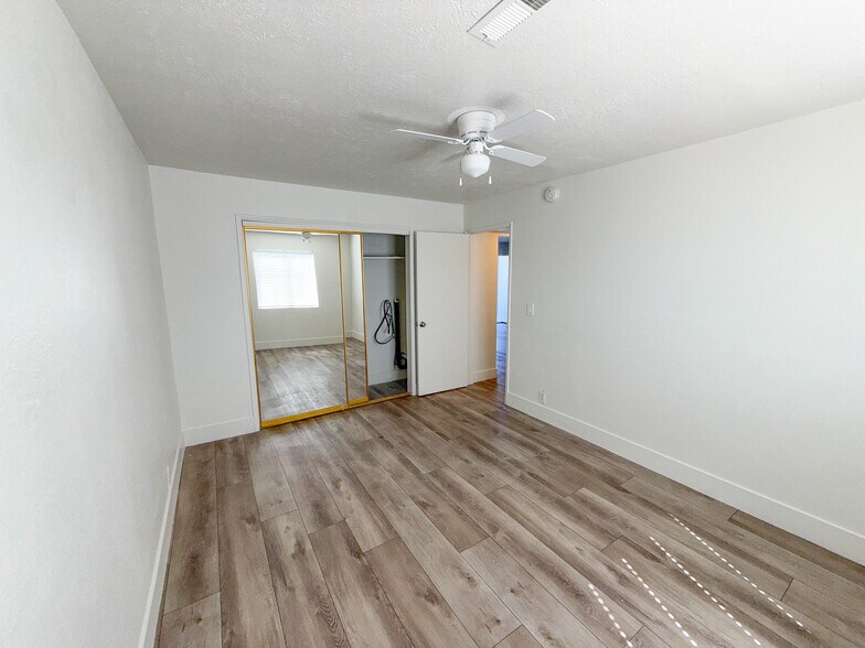 More Photos Of 126 E 1st North St, Mesquite Multifamily For Sale