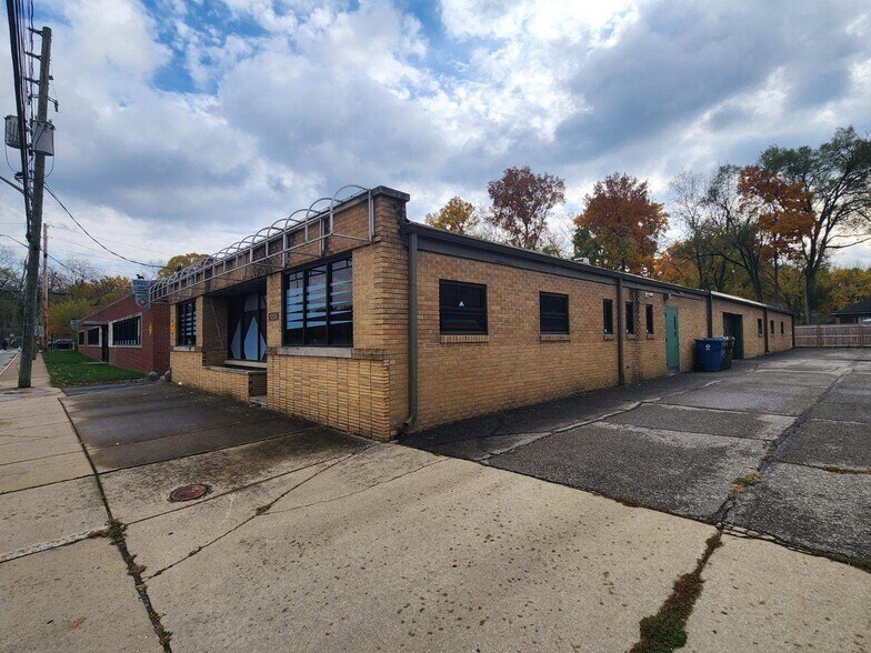 More Photos Of , Indianapolis Industrial For Sale