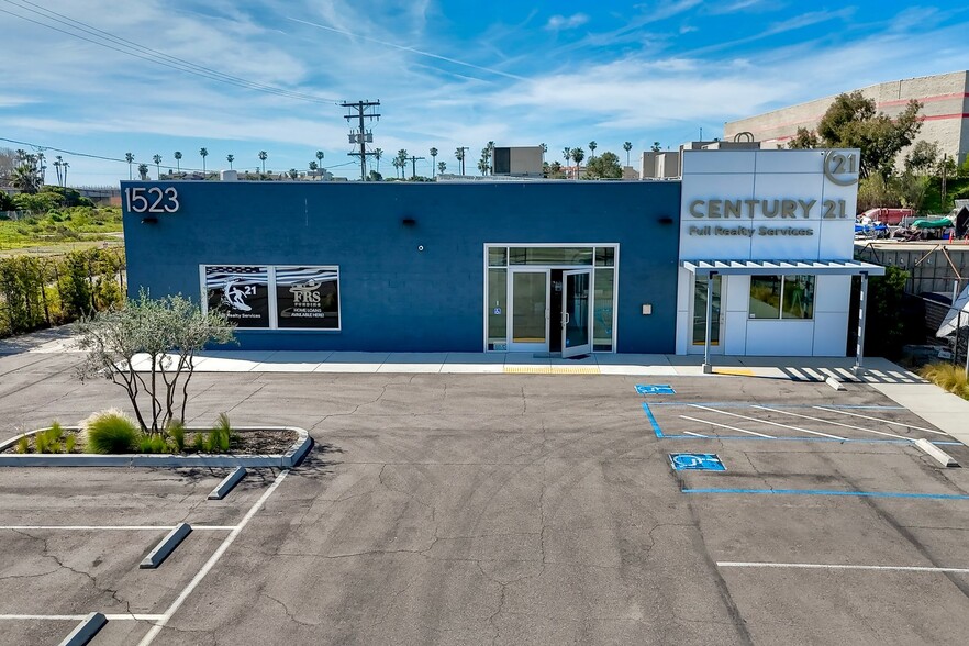 More Photos Of 1523 S Coast Hwy, Oceanside Freestanding For Lease