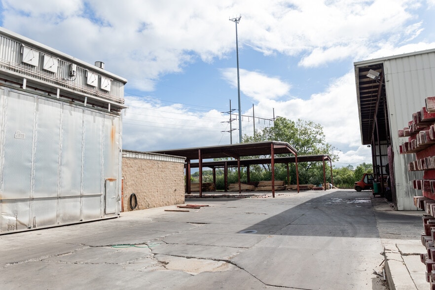 More Photos Of 5433 Perkins Rd, Bedford Heights Warehouse For Sale