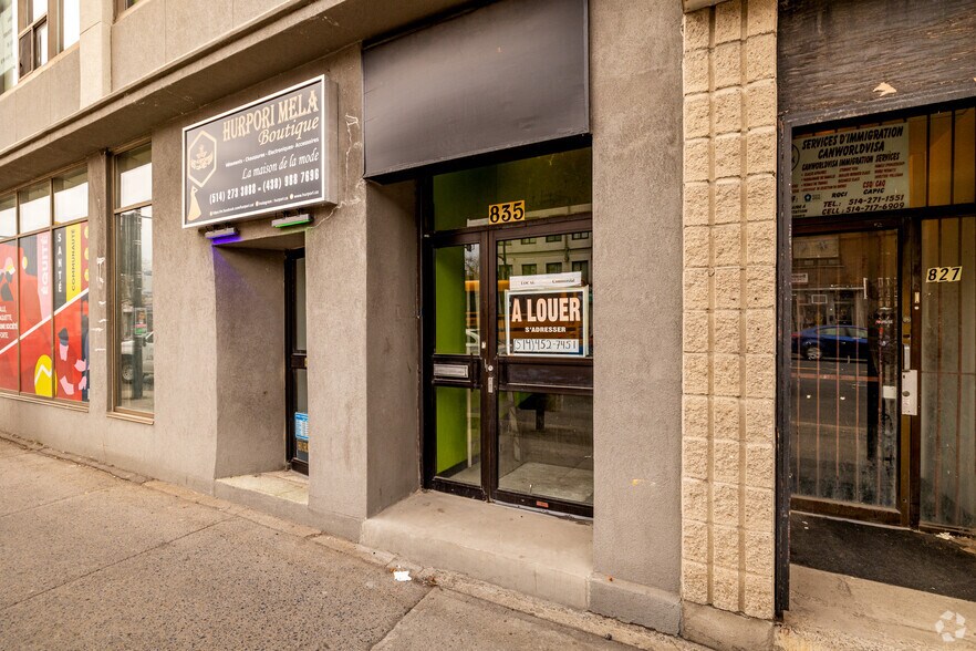 More Photos Of 835-855 St Jean-Talon O, Montréal Storefront Retail Office For Lease