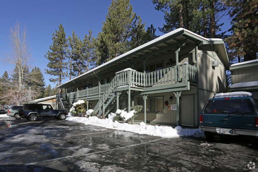 More Photos Of 41659 Big Bear Blvd, Big Bear Lake Office Residential For Lease