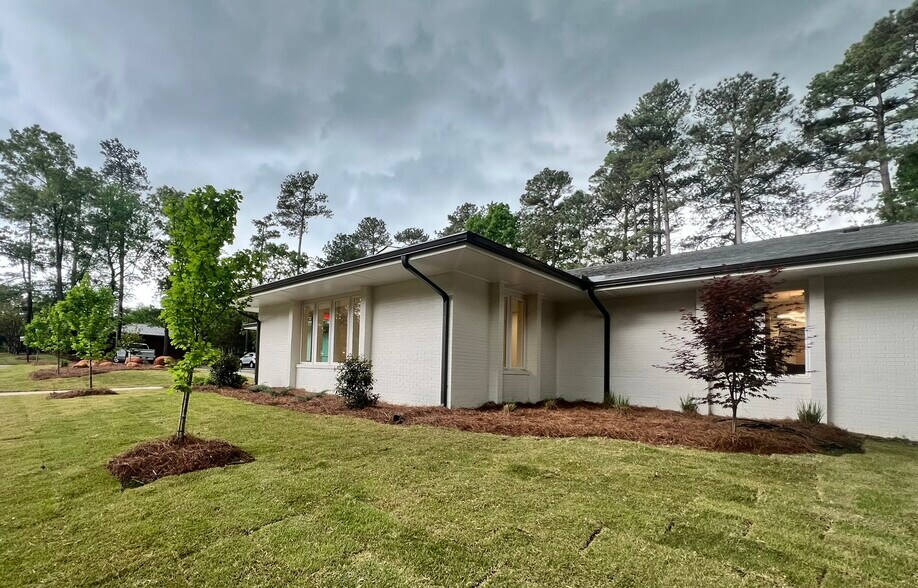 More Photos Of 4905 Professional Ct, Raleigh Medical For Lease