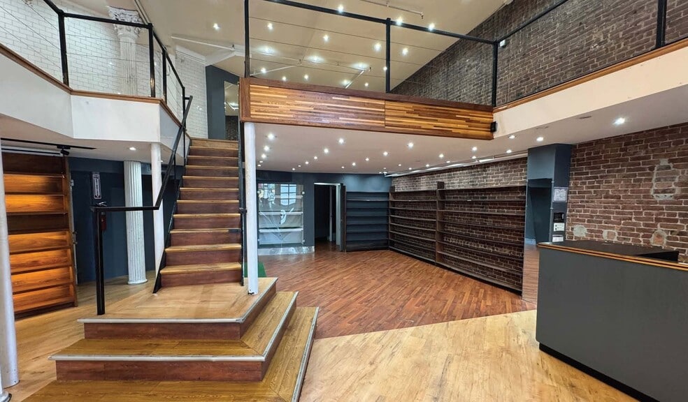 More Photos Of 649-659 Broadway, New York Apartments For Lease