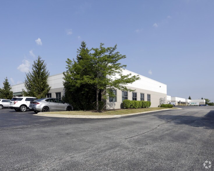More Photos Of 8940 W 192nd St, Mokena Warehouse For Lease
