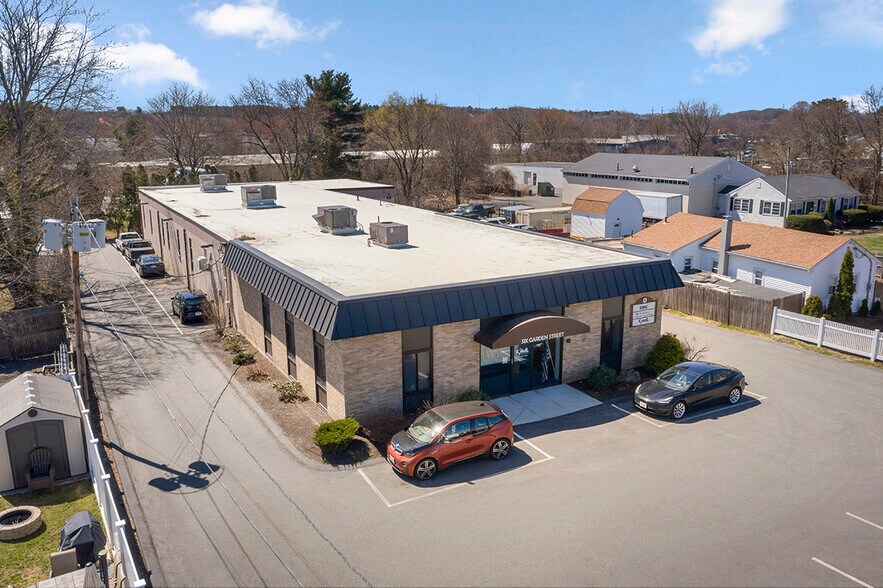 More Photos Of 6 Garden St, Danvers Service For Lease