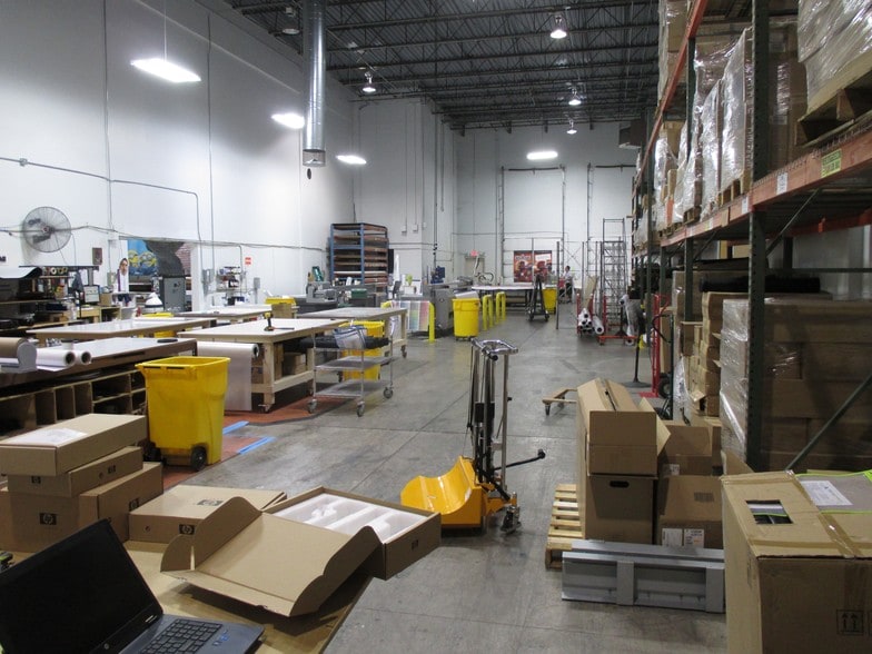 More Photos Of 4907 Golden Pky, Buford Warehouse For Lease