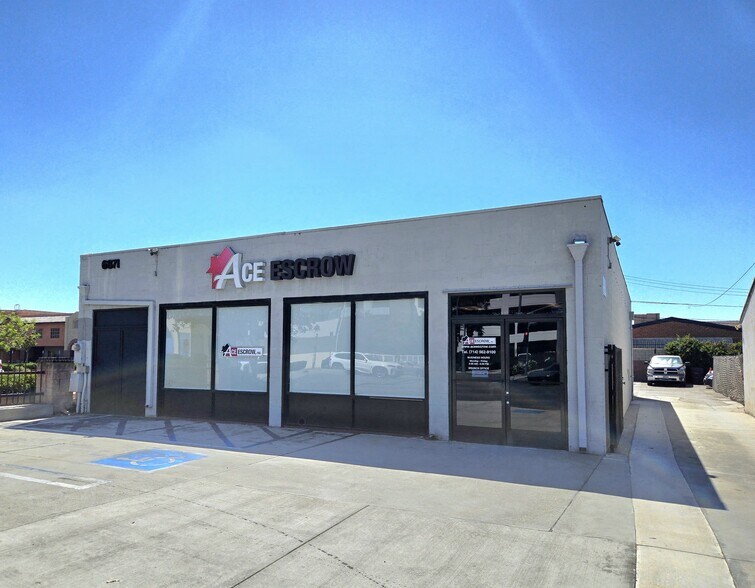 Primary Photo Of 6871 Beach Blvd, Buena Park Freestanding For Sale