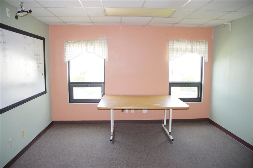 More Photos Of 165 Martell Ct, Keene Office For Sale