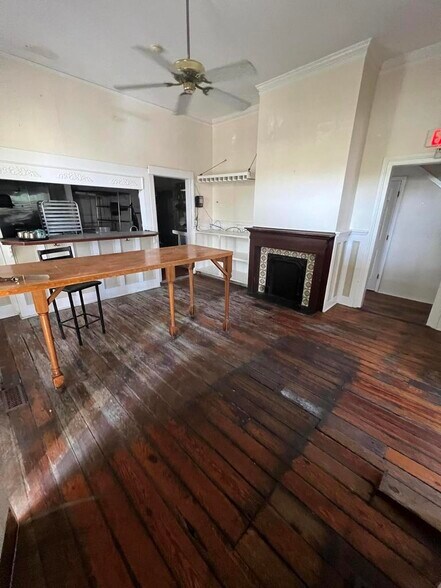 More Photos Of 18 Pinckney St, Charleston Restaurant For Sale
