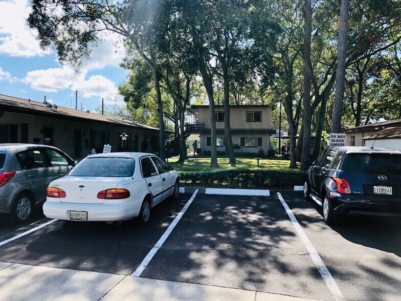 More Photos Of 815 2nd Ave NW, Largo Apartments For Sale