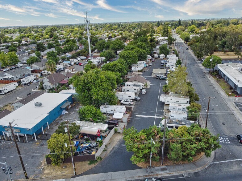 More Photos Of 5800 Stockton Blvd, Sacramento Manufactured Housing Mobile Home Park For Sale