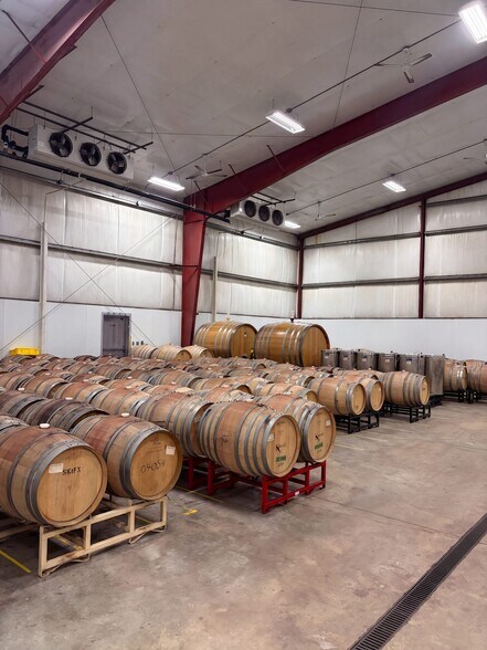 More Photos Of 2890 Lee Rd, Prosser Industrial For Sale