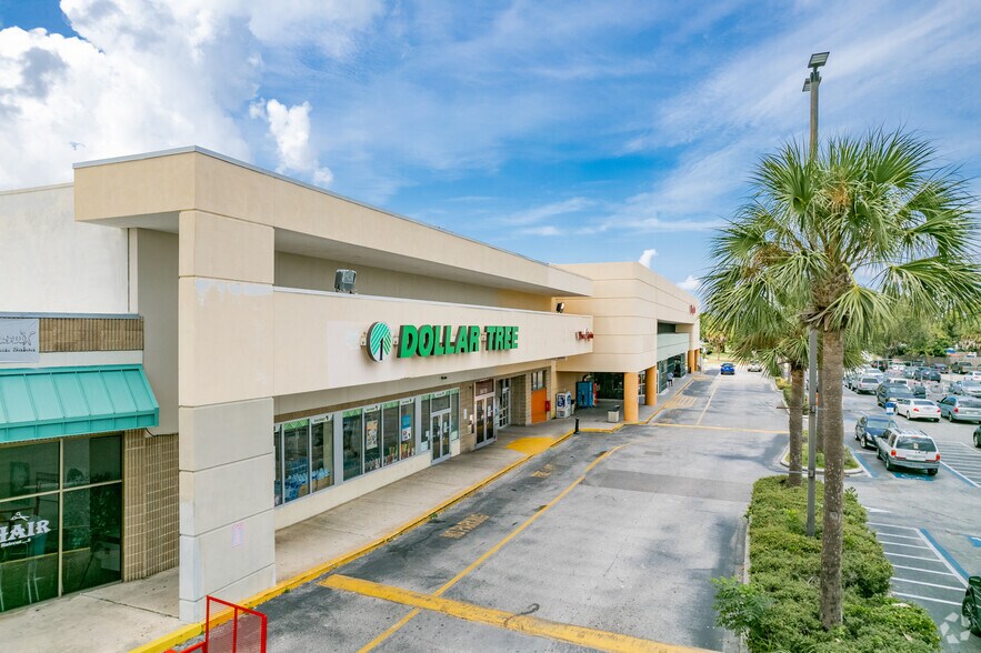 More Photos Of 6400 Massachusetts Ave, New Port Richey Supermarket For Lease