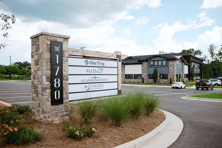 More Photos Of 1780 Resurgence Dr, Watkinsville Office For Lease