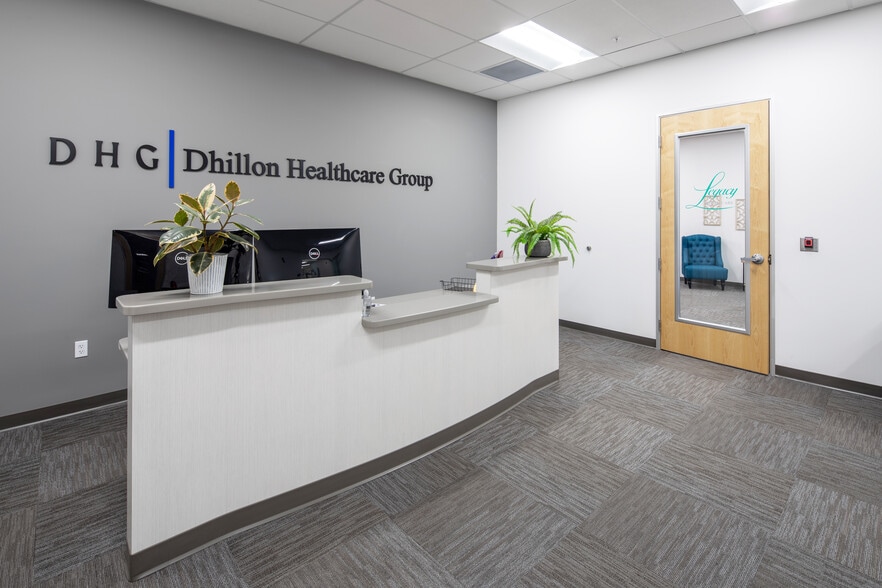 More Photos Of 5380 Pirrone Rd, Salida Office For Sale