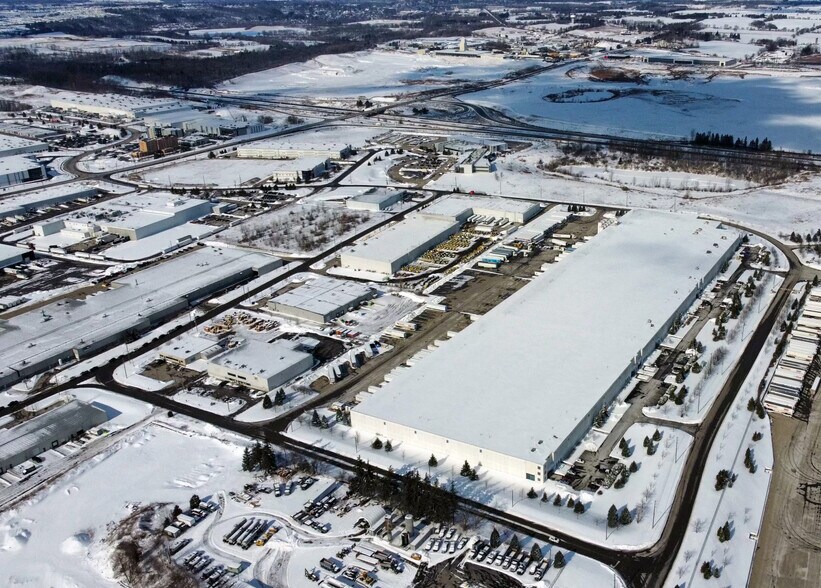 More Photos Of 99 Savannah Oaks Dr, Brantford Distribution For Lease