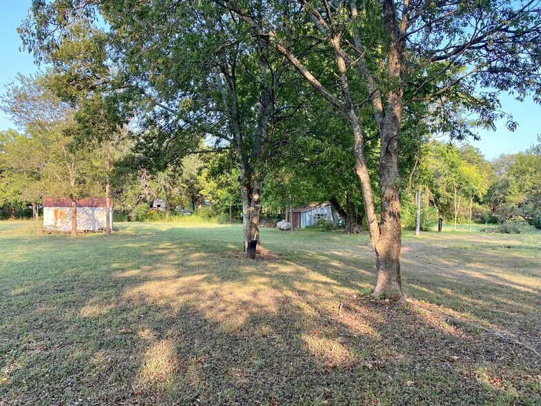 More Photos Of 700 TX-332 Loop, Liberty Hill Land For Sale