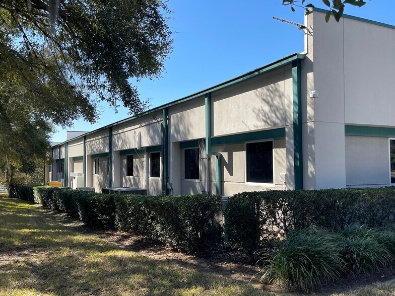More Photos Of 1615 NW 80th Blvd, Gainesville Office For Sale
