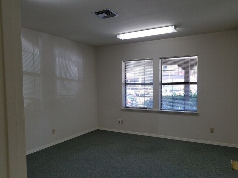 More Photos Of 330 Locust St, Santa Cruz Office For Lease