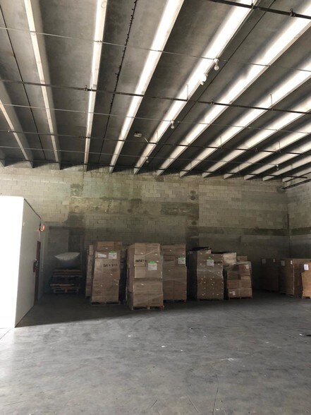 More Photos Of 6709 NW 84th Ave, Doral Light Distribution For Lease